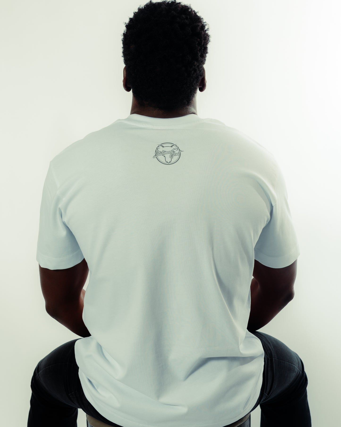 White Statement Goat T-shirt - Grey logo