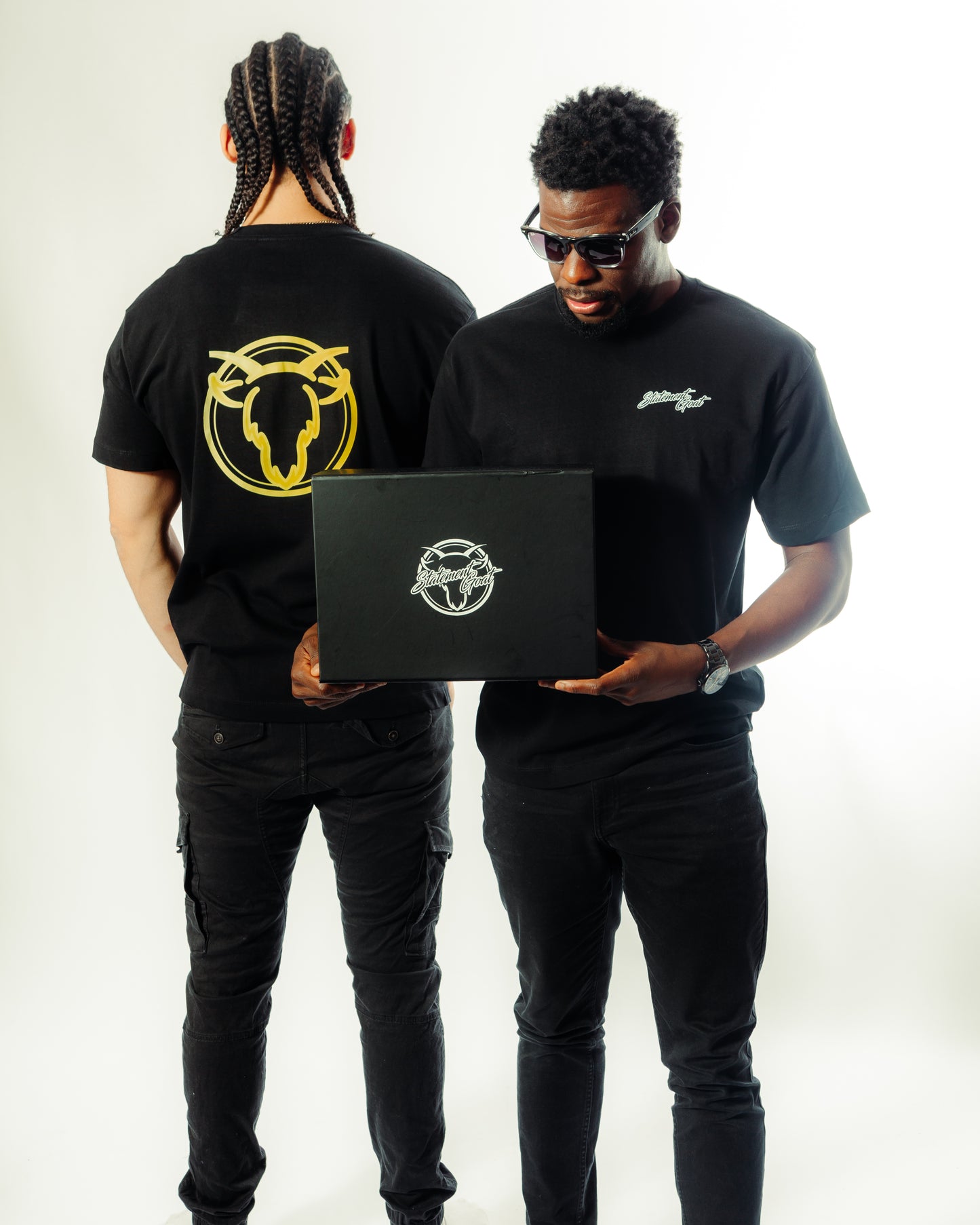 Black Statement Goat T-shirt - Gold logo